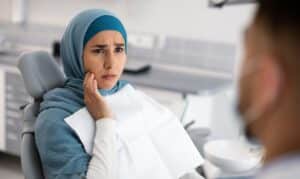 chipped teeth no problem how cosmetic dentistry restores your perfect smile